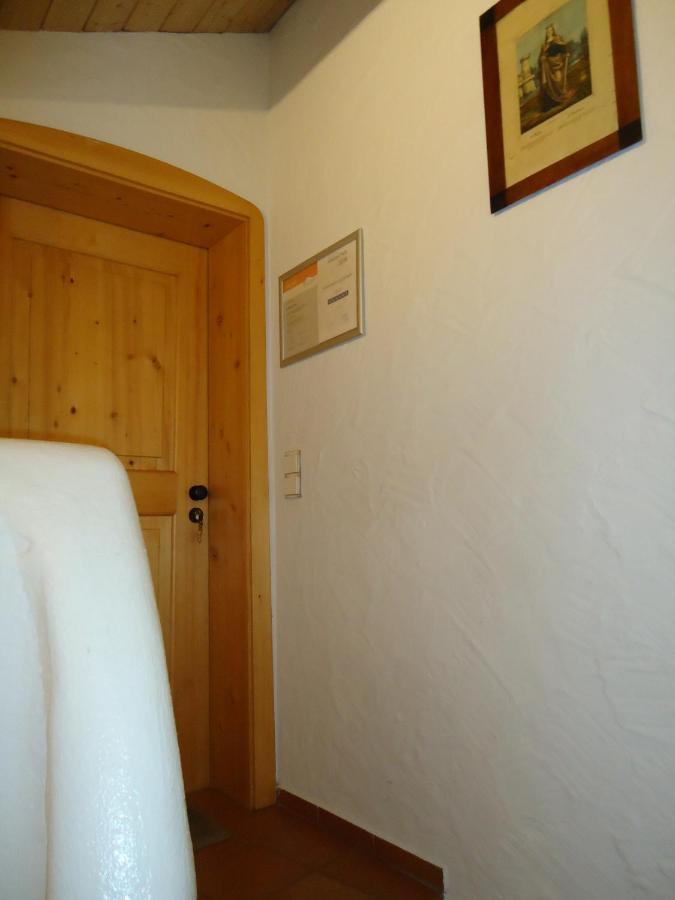 Ferienwohnung Wingen Бад Файлнбах Стая снимка